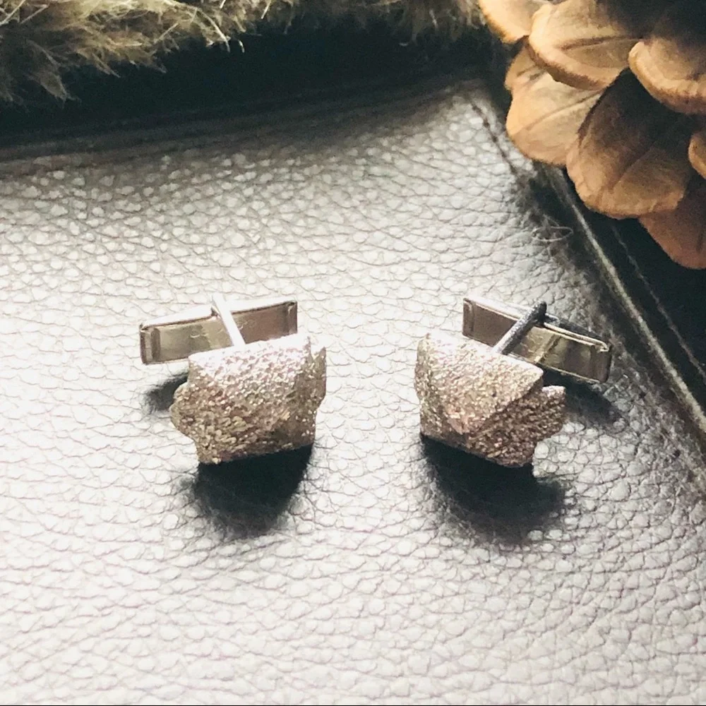 Vintage dome silver plated rough diamond cut texture cuff links